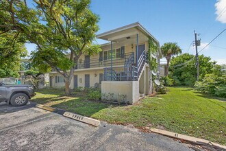 809 Lighthouse Dr in North Palm Beach, FL - Building Photo - Building Photo