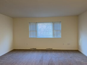 64 Ramsgate Ln in Lancaster, PA - Building Photo - Building Photo
