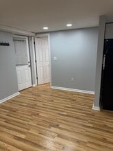 2245 Jones Rd in Fort Lee, NJ - Foto de edificio - Building Photo