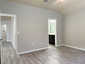 3409 Tilmon Ln. in Austin, TX - Building Photo - Building Photo