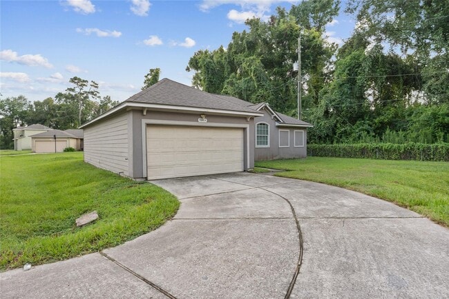 property at 9104 N Green River Dr