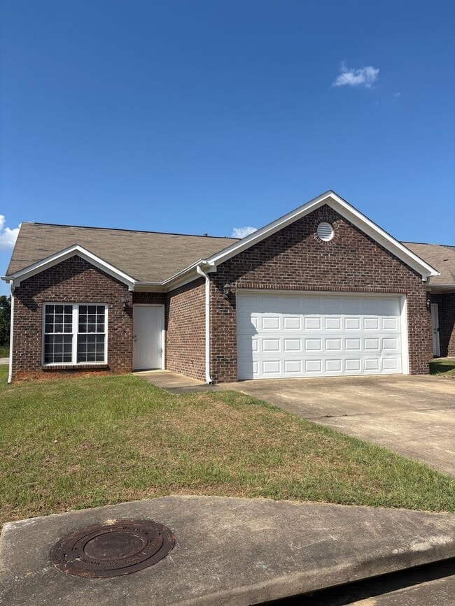 property at 3940 Amanda Ct