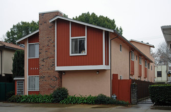 2524 I St in Sacramento, CA - Building Photo - Building Photo