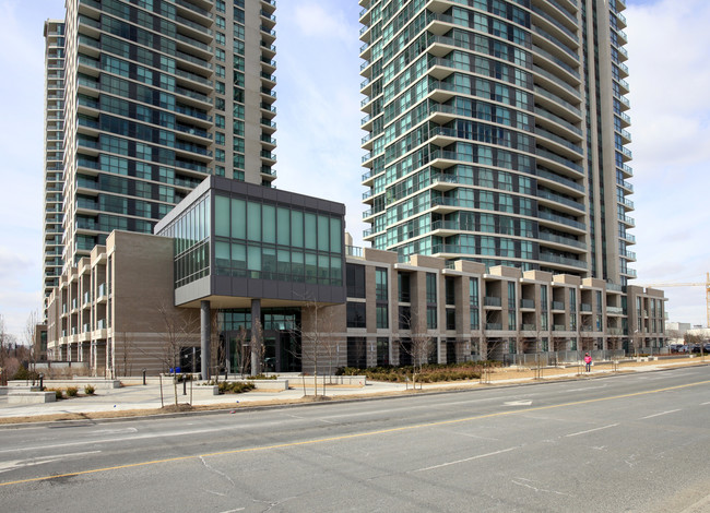 One Sherway Condominiums in Toronto, ON - Building Photo - Building Photo