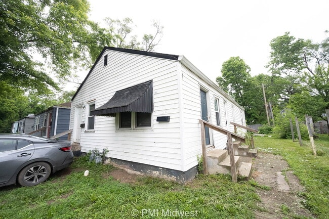 1031 N Centennial St in Indianapolis, IN - Building Photo - Building Photo