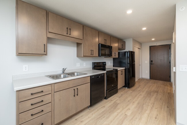Lakefield Apartments in Minneapolis, MN - Foto de edificio - Interior Photo