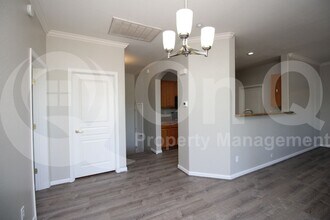 955 E Knox Rd in Chandler, AZ - Building Photo - Building Photo
