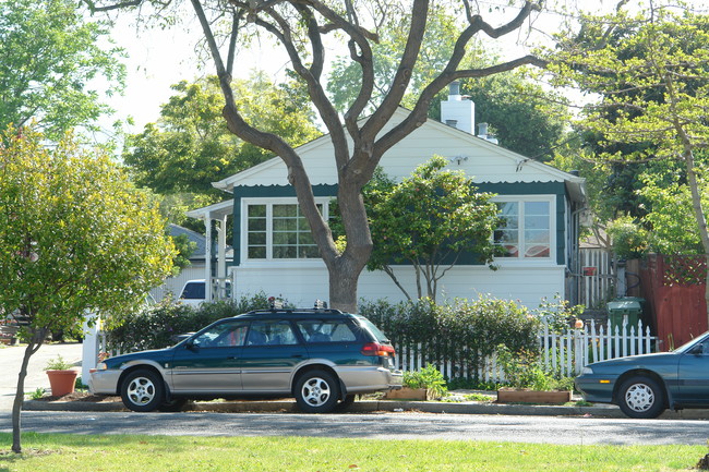 1915-1917 Sacramento St in Berkeley, CA - Building Photo - Building Photo