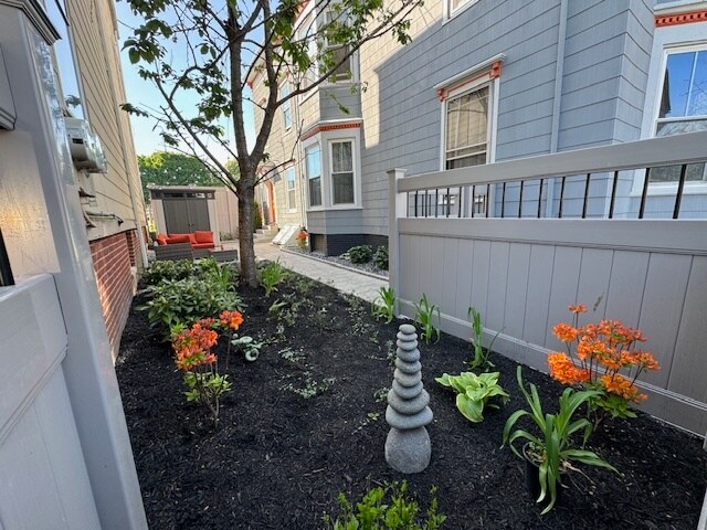 91 Gray St, Unit 1 in Portland, ME - Building Photo - Building Photo