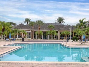 8933 Manor Loop in Lakewood Ranch, FL - Building Photo - Building Photo