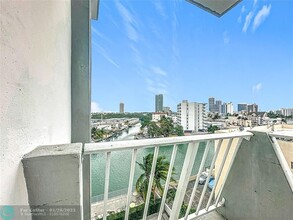 7133 Bay Dr in Miami Beach, FL - Building Photo - Building Photo