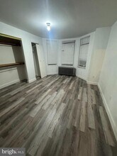 2353 E Somerset St in Philadelphia, PA - Building Photo - Building Photo