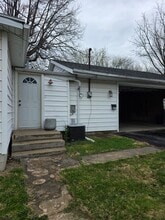 421 Conneaut Ave in Bowling Green, OH - Building Photo - Building Photo