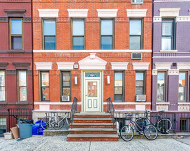 727 Washington St in Hoboken, NJ - Building Photo - Building Photo