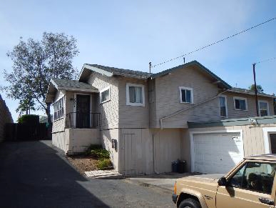 The Harris Street Apartments in La Mesa, CA - Building Photo