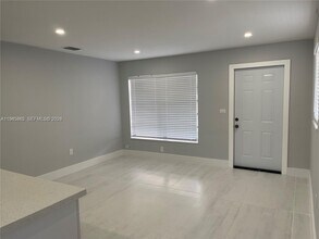 1541 N 71st Terrace in Hollywood, FL - Building Photo - Building Photo