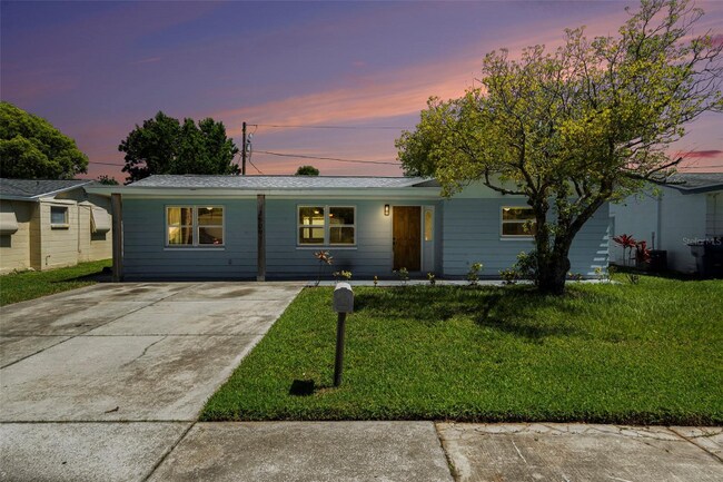 3509 Brookston Dr in Holiday, FL - Foto de edificio - Building Photo