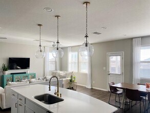 168 Shearwater Ln in Leander, TX - Building Photo - Building Photo