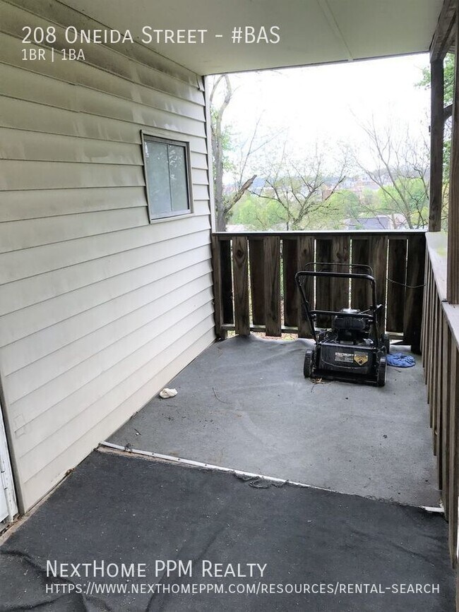 208 Oneida St, Unit #BAS in Pittsburgh, PA - Building Photo - Building Photo