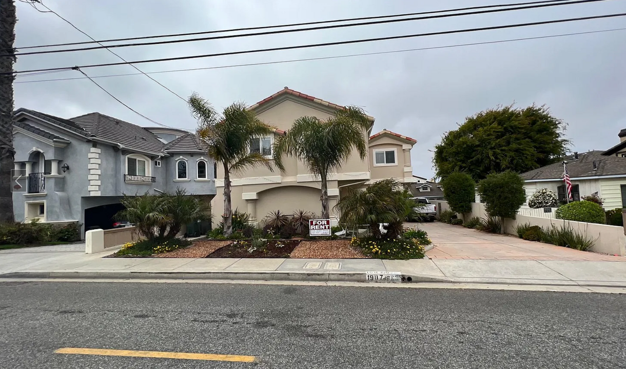 1907 Speyer Ln in Redondo Beach, CA - Foto de edificio