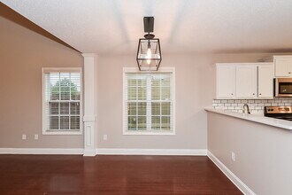 240 Raleigh Way in Villa Rica, GA - Building Photo - Building Photo