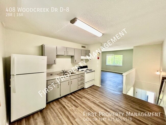 408 Woodcreek Dr in Rossville, GA - Building Photo - Building Photo