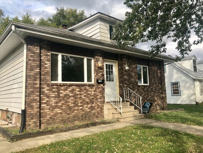 706 Belden St in Michigan City, IN - Building Photo - Building Photo