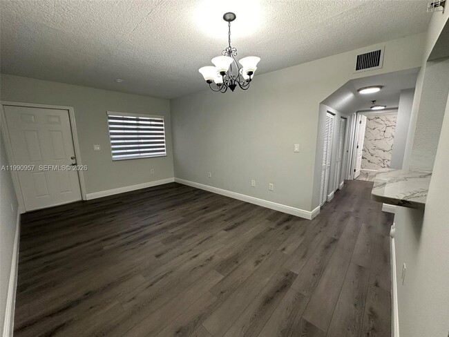 12005 SW 14th St in Miami, FL - Building Photo - Building Photo