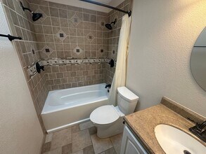7140 Woodstock St in Colorado Springs, CO - Building Photo - Building Photo