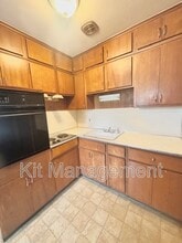 3320 Douglas Rd in Toledo, OH - Building Photo - Building Photo