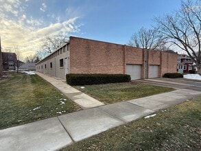 100 W 17th St in Sioux Falls, SD - Building Photo - Building Photo