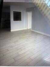 5372 4th St N, Unit Palm Garden ll in St. Petersburg, FL - Foto de edificio - Building Photo