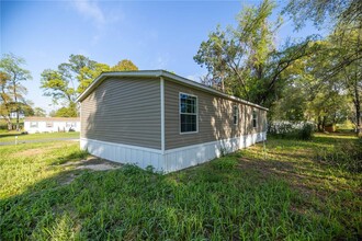 8617 NW 15th Ave in Ocala, FL - Building Photo - Building Photo