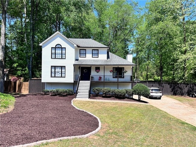 property at 3003 Maple Ln