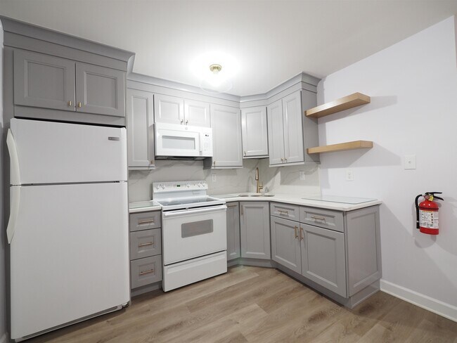 78 69th St in Guttenberg, NJ - Building Photo - Building Photo