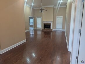 140 Wessex Dr in Bonaire, GA - Building Photo - Building Photo