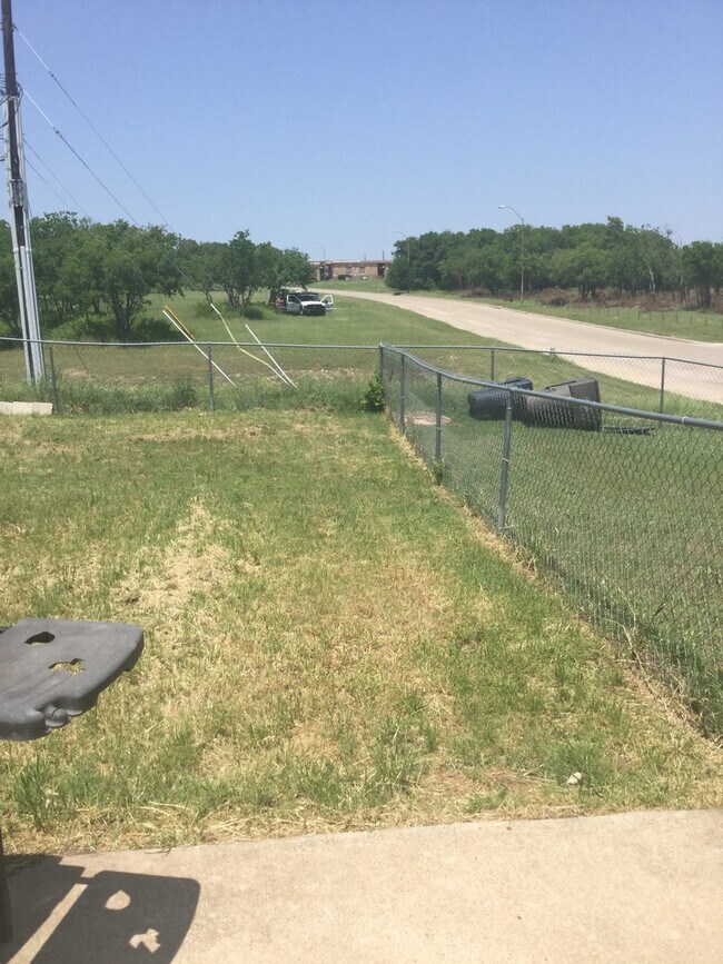 8102 Marydean Ave in Fort Worth, TX - Building Photo - Building Photo