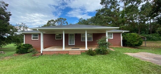 property at 1200 Davis Mill Rd