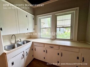 304 Chicago Pl NW in Canton, OH - Building Photo - Building Photo