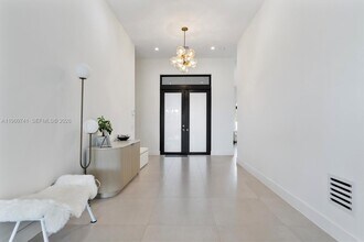 3502 Ashwood Cir in Davie, FL - Building Photo - Building Photo