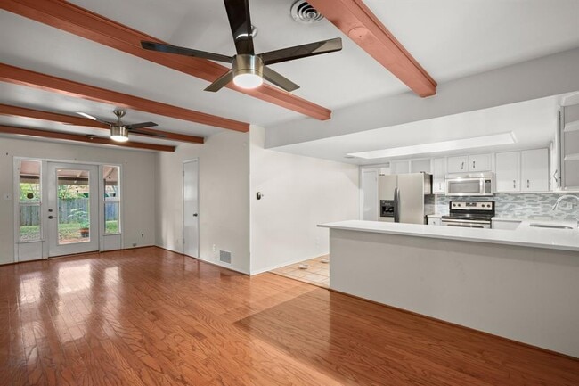property at 5103 Orleans Ct