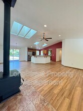 29173 Blake Dr in Corvallis, OR - Building Photo - Building Photo