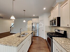 756 Varina Ln in Fuquay Varina, NC - Building Photo - Building Photo