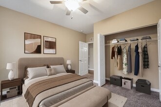 Montgomery Apartments in Louisville, KY - Building Photo - Building Photo