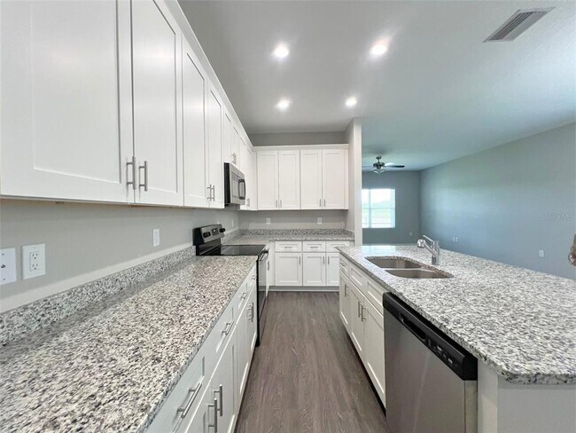 3419 Cup Drive in Lakeland, FL - Building Photo - Building Photo