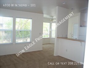 4930 W Intrepid Ln in Boise, ID - Building Photo - Building Photo