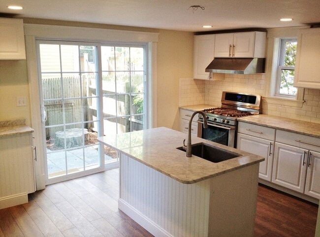 property at 1 Norfolk Pl