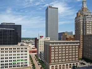 Mayo 420 Building in Tulsa, OK - Foto de edificio - Building Photo