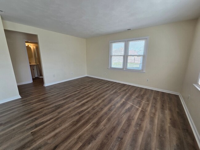 1724 N Lakeland Dr in Norfolk, VA - Building Photo - Building Photo