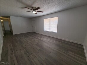 5520 E Manse Rd in Pahrump, NV - Building Photo - Building Photo